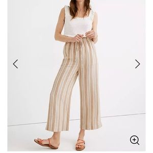 Smocked Huston Pull-On Crop Pants in Stripe